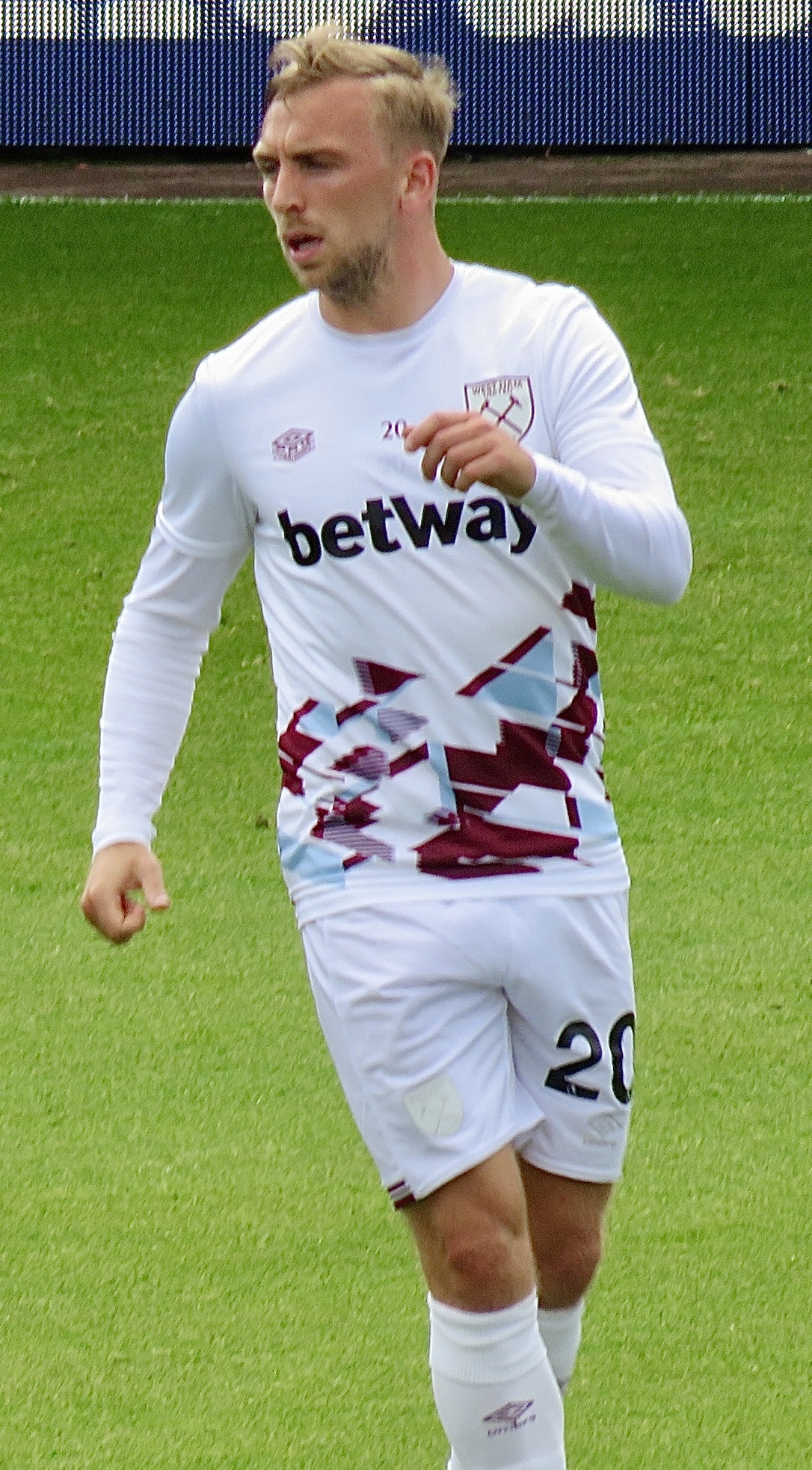 Jarrod Bowen playing for West Ham amid Crystal Palace transfer interest